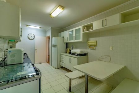 Apartamento à venda com 290m², 4 quartos e 4 vagasCozinha