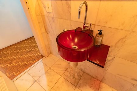 Apartamento à venda com 290m², 4 quartos e 4 vagasLavabo 2