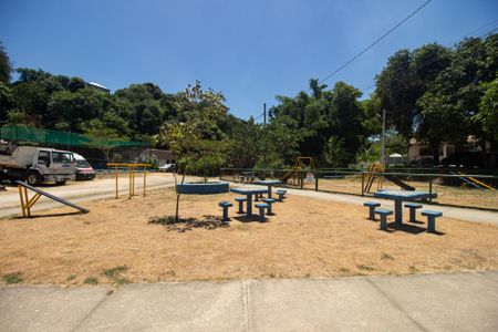 Casa de condomínio para alugar com 120m², 2 quartos e sem vagaÁrea comum