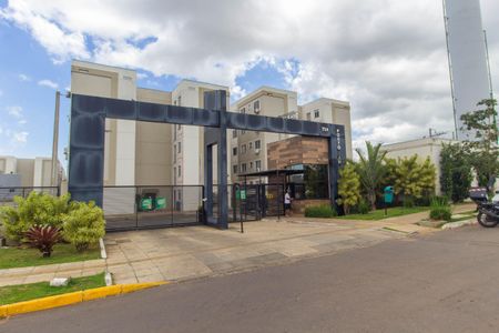 Apartamento para alugar com 55m², 2 quartos e sem vaga Apartamento para alugar com 55m², 2 quartos e sem vagaFachada