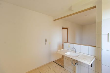 Apartamento para alugar com 55m², 2 quartos e sem vaga Apartamento para alugar com 55m², 2 quartos e sem vagaCozinha e Área de Serviço