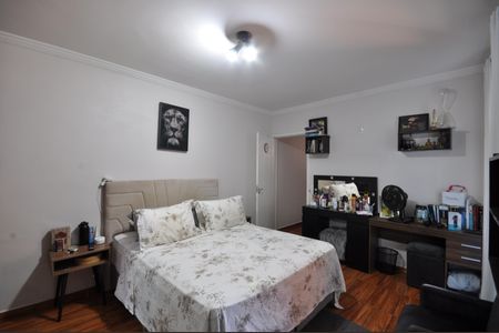 Casa à venda com 280m², 3 quartos e 1 vagaSuíte 2