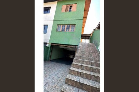 Casa à venda com 235m², 3 quartos e 4 vagas