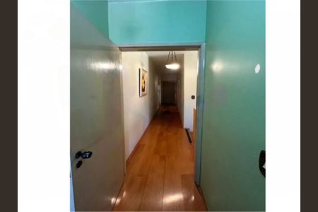 Casa à venda com 235m², 3 quartos e 4 vagas
