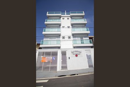 Apartamento para alugar com 40m², 2 quartos e 1 vaga Apartamento para alugar com 40m², 2 quartos e 1 vagaFachada