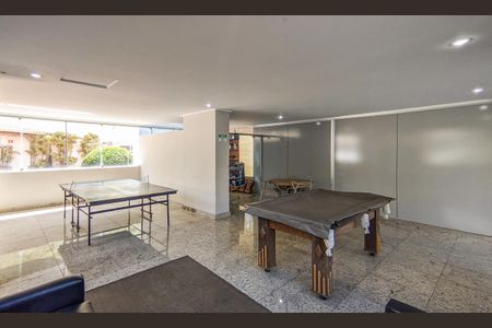 Apartamento à venda com 108m², 3 quartos e 2 vagas Apartamento à venda com 108m², 3 quartos e 2 vagasÁrea comum - Salão de jogos