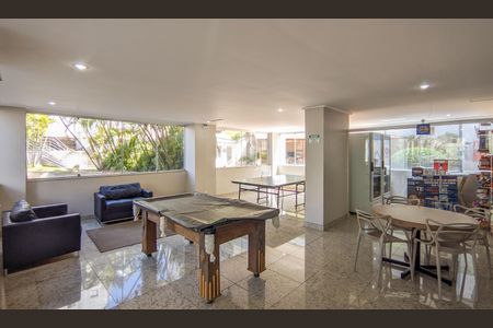 Apartamento à venda com 108m², 3 quartos e 2 vagas Apartamento à venda com 108m², 3 quartos e 2 vagasÁrea comum - Salão de jogos