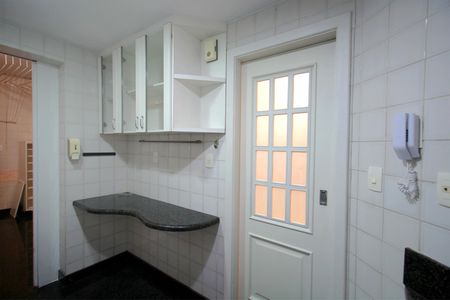 Apartamento à venda com 108m², 3 quartos e 2 vagasCozinha