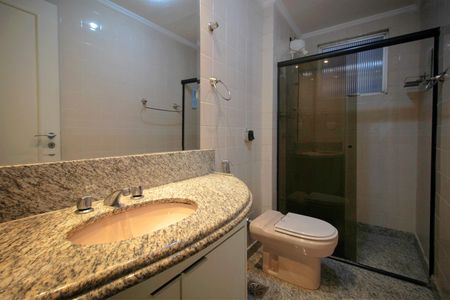 Apartamento à venda com 108m², 3 quartos e 2 vagasBanheiro