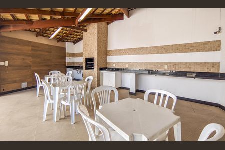 Apartamento à venda com 108m², 3 quartos e 2 vagas Apartamento à venda com 108m², 3 quartos e 2 vagasÁrea comum - Churrasqueira 2