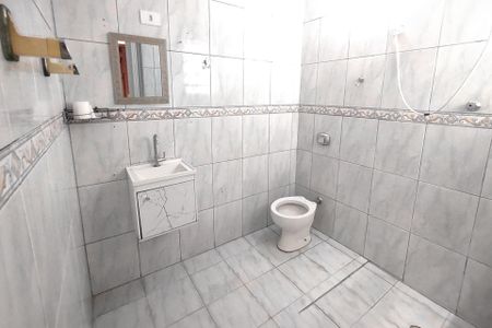 Casa à venda com 68m², 1 quarto e sem vagaBanheiro