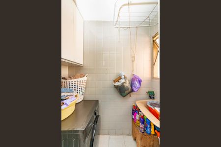 Apartamento à venda com 60m², 3 quartos e 1 vaga Apartamento à venda com 60m², 3 quartos e 1 vagaÁrea de Serviço