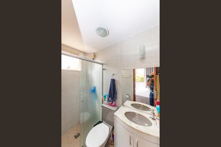 Apartamento à venda com 60m², 3 quartos e 1 vaga Apartamento à venda com 60m², 3 quartos e 1 vagaBanheiro da Suíte