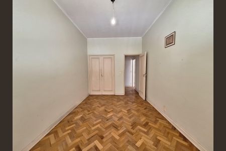 Apartamento para alugar com 300m², 3 quartos e 1 vaga Apartamento para alugar com 300m², 3 quartos e 1 vagaQuarto 2