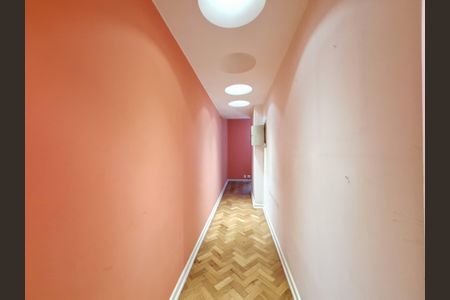 Apartamento para alugar com 300m², 3 quartos e 1 vaga Apartamento para alugar com 300m², 3 quartos e 1 vagaCorredor