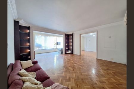 Apartamento para alugar com 300m², 3 quartos e 1 vaga Apartamento para alugar com 300m², 3 quartos e 1 vagaSala