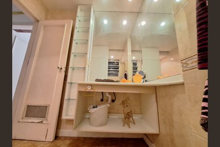 Apartamento para alugar com 300m², 3 quartos e 1 vaga Apartamento para alugar com 300m², 3 quartos e 1 vagaBanheiro