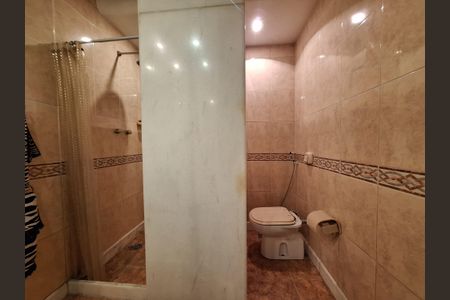 Apartamento para alugar com 300m², 3 quartos e 1 vaga Apartamento para alugar com 300m², 3 quartos e 1 vagaBanheiro