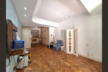 Apartamento para alugar com 300m², 3 quartos e 1 vaga Apartamento para alugar com 300m², 3 quartos e 1 vagaSuíte