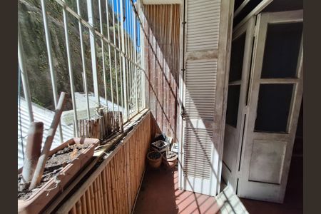 Apartamento para alugar com 300m², 3 quartos e 1 vaga Apartamento para alugar com 300m², 3 quartos e 1 vagaVaranda da suíte