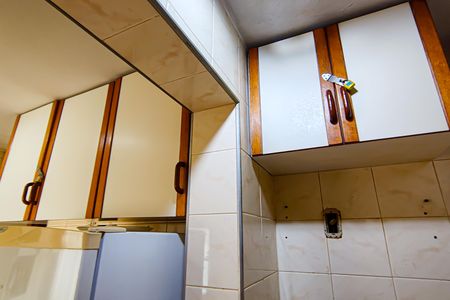 Apartamento à venda com 45m², 2 quartos e 1 vaga Apartamento à venda com 45m², 2 quartos e 1 vagaCozinha e área de serviço