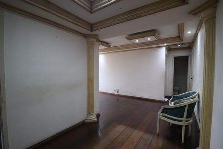 Apartamento à venda com 97m², 2 quartos e 1 vagaSala