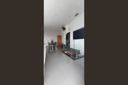 Apartamento para alugar com 112m², 2 quartos e 2 vagasSala