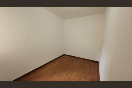 Casa à venda com 185m², 5 quartos e 3 vagas