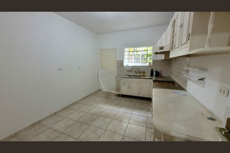 Casa à venda com 185m², 5 quartos e 3 vagas