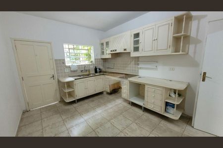 Casa à venda com 185m², 5 quartos e 3 vagas