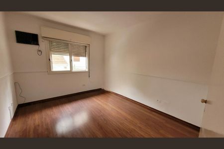 Casa à venda com 185m², 5 quartos e 3 vagas
