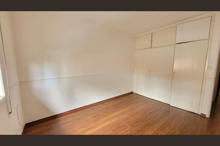 Casa à venda com 185m², 5 quartos e 3 vagas