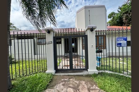 Casa à venda com 240m², 3 quartos e 2 vagas Casa à venda com 240m², 3 quartos e 2 vagasplaquinha fachada