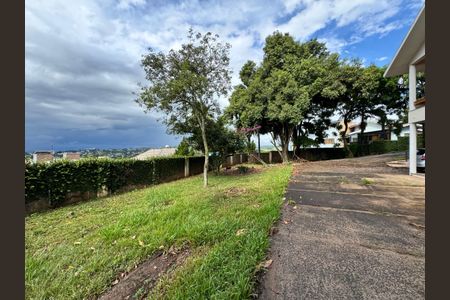 Casa à venda com 240m², 3 quartos e 2 vagas Casa à venda com 240m², 3 quartos e 2 vagasÁrea comum