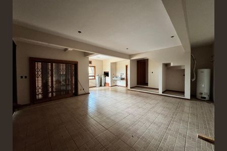 Casa à venda com 240m², 3 quartos e 2 vagas Casa à venda com 240m², 3 quartos e 2 vagasGaragem