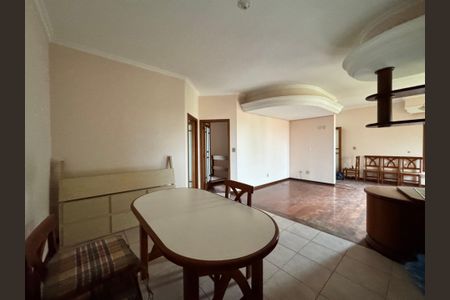 Casa à venda com 240m², 3 quartos e 2 vagas Casa à venda com 240m², 3 quartos e 2 vagassala