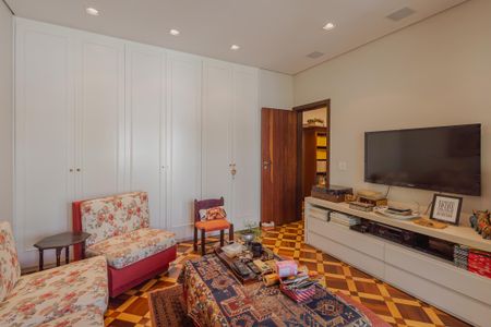 Casa à venda com 600m², 3 quartos e 5 vagasQuarto