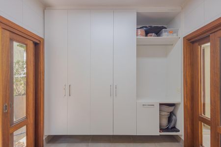 Casa à venda com 600m², 3 quartos e 5 vagasÁrea de Serviço