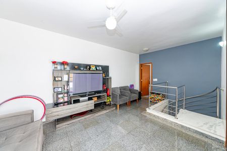 Apartamento à venda com 180m², 4 quartos e 2 vagas Apartamento à venda com 180m², 4 quartos e 2 vagasSala 2