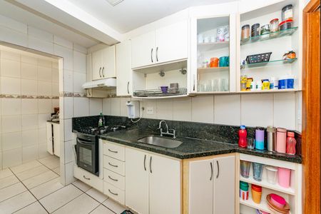 Apartamento à venda com 180m², 4 quartos e 2 vagas Apartamento à venda com 180m², 4 quartos e 2 vagasCozinha