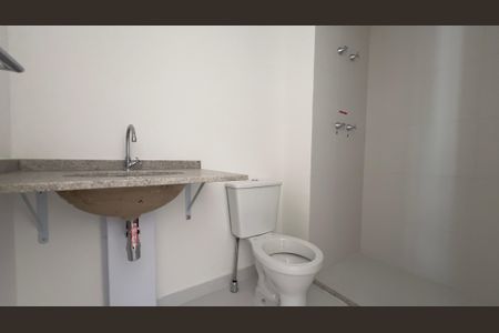 Studio à venda com 26m², 1 quarto e sem vaga Studio à venda com 26m², 1 quarto e sem vagaBanheiro