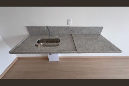 Studio à venda com 26m², 1 quarto e sem vaga Studio à venda com 26m², 1 quarto e sem vagaCozinha