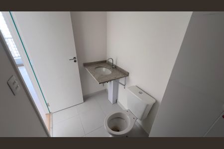 Studio à venda com 26m², 1 quarto e sem vaga Studio à venda com 26m², 1 quarto e sem vagaBanheiro