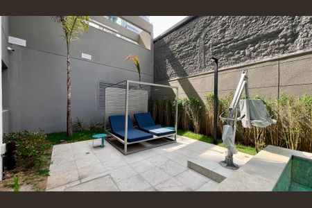 Studio à venda com 26m², 1 quarto e sem vaga Studio à venda com 26m², 1 quarto e sem vagaPiscina