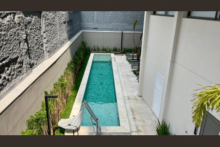Studio à venda com 26m², 1 quarto e sem vaga Studio à venda com 26m², 1 quarto e sem vagaPiscina