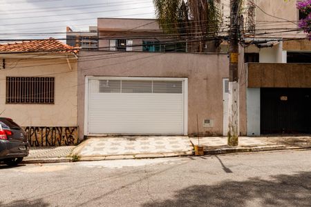 Casa à venda com 155m², 3 quartos e 2 vagasFachada