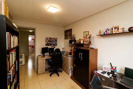 Casa à venda com 155m², 3 quartos e 2 vagasQuarto 2