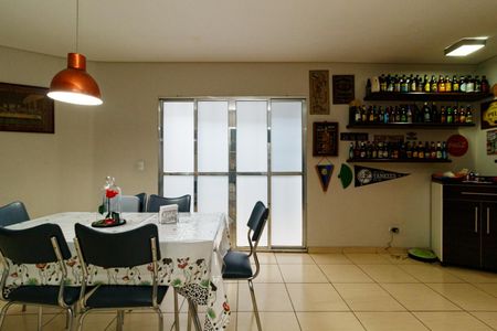 Casa à venda com 155m², 3 quartos e 2 vagasSala de Jantar