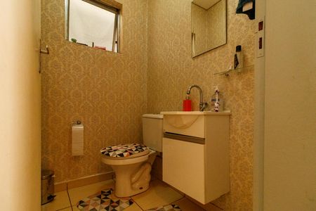 Casa à venda com 155m², 3 quartos e 2 vagasLavabo