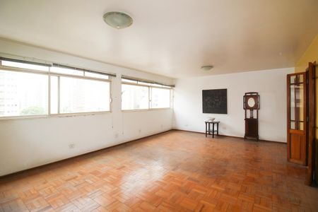 Apartamento à venda com 180m², 2 quartos e 1 vaga Apartamento à venda com 180m², 2 quartos e 1 vagaSala